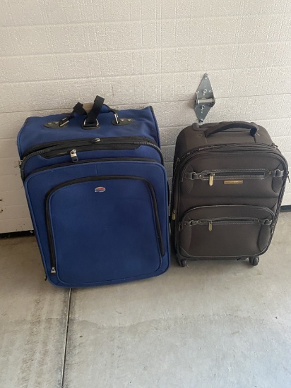 G- (2) Luggage Bags Brown and Blue
