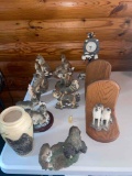 FR- Lot of (12) Wolf Decor Items