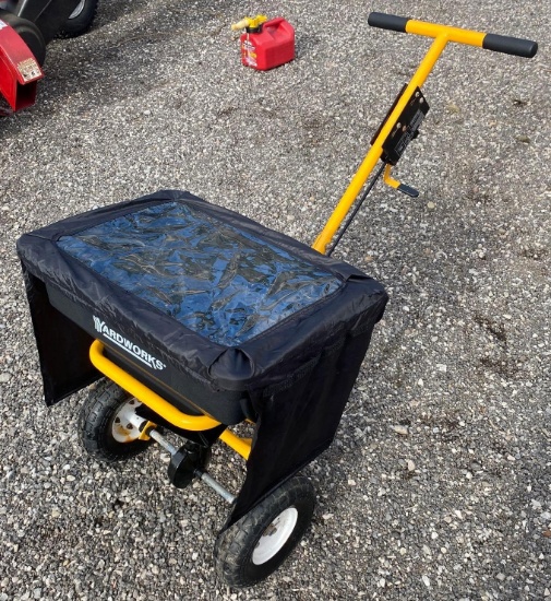 Yardworks Drop Spreader