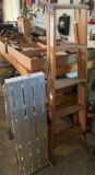 G- Johnson 5' Wood Ladder and Werner Platform