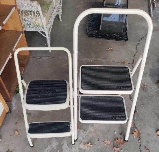 G- (2) Collapsible Step Stools