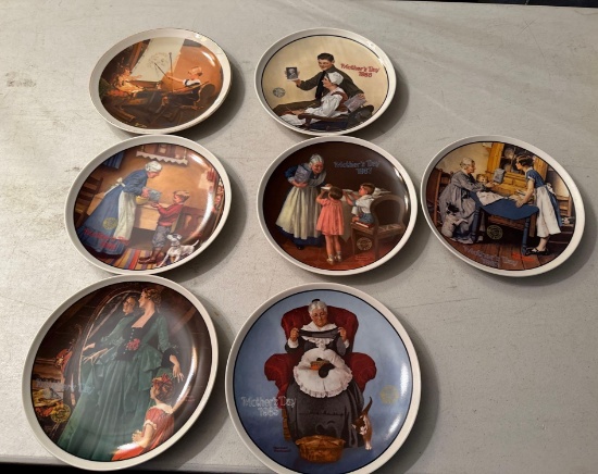 LR- (7) Knowles "Norman Rockwell" Collector's Plates