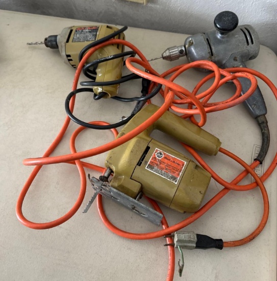 G- (2) Black and Decker Drills and (1) Jigsaw
