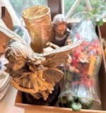 LR- Box of Assorted Home Decor