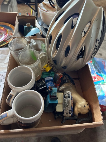 HG- Box of Assorted Items