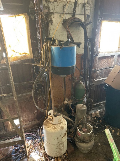 FG- Blow Torch With (2) Heads, Brazing Torch, Paper Towel Dispenser