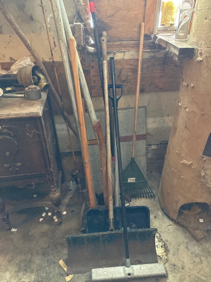 HG- Lot of Yard Tools
