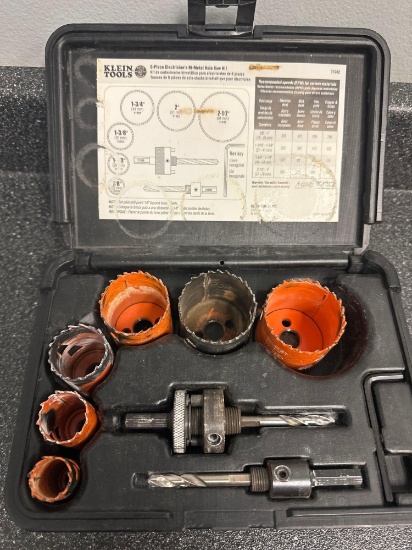 O- Klein Tools 8 Piece Electrician's Bi-Metal Hole Saw Kit