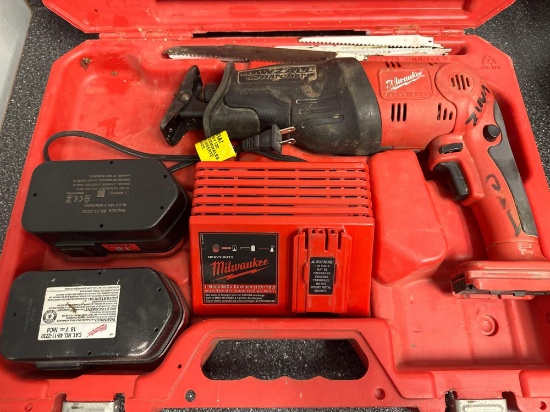 O- Milwaukee 18V Heavy-Duty Sawzall