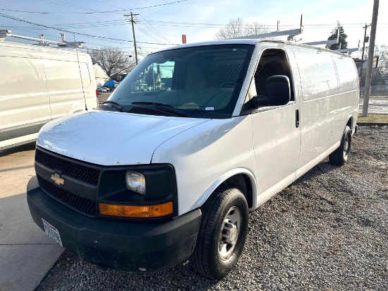 2013 Chevrolet Express Van 2500