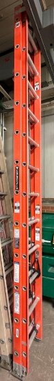 Louisville 24' Fiberglass Ladder