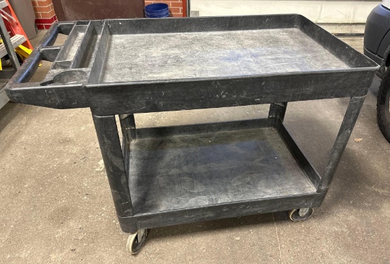 Rubbermaid Commercial Cart