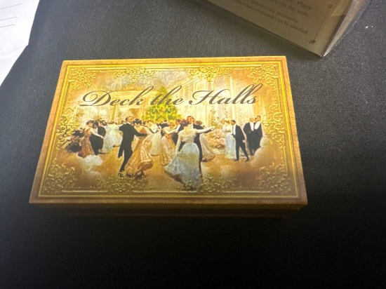 Gold Label Matchbox Melodies Deck The Halls