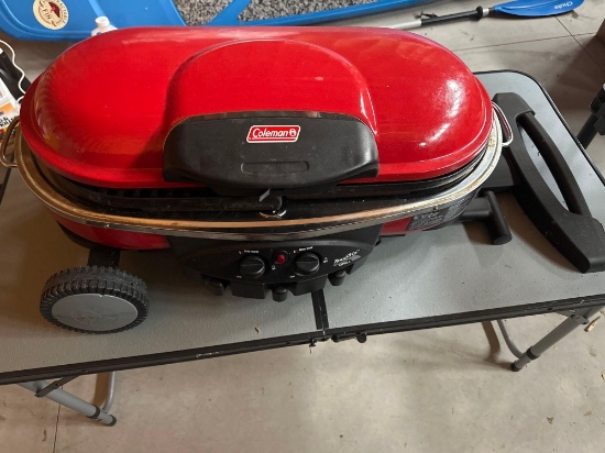 Coleman Road trip Grill
