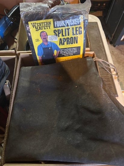 G- Box of Work Aprons
