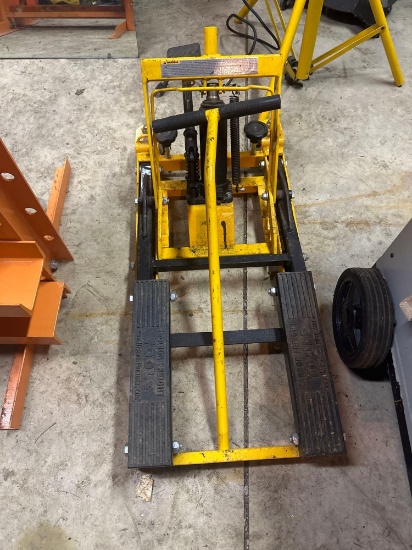G- Harbor Freight Floor Jack