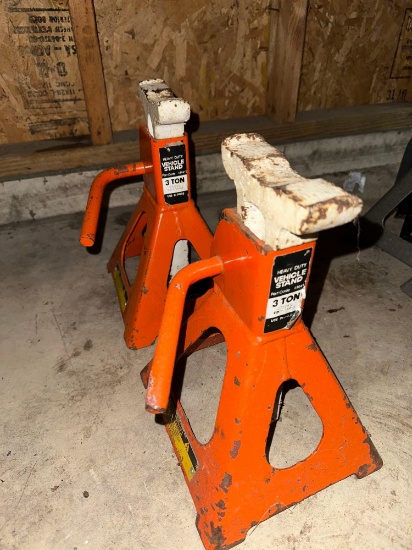 G- Pair of 3 Ton Vehicle Stands