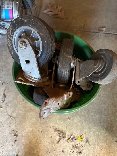 G- Bucket of Castor Wheels