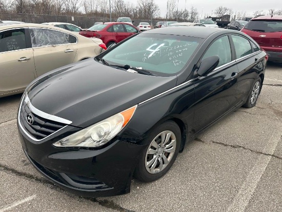 2011 Black Hyundai Sonata