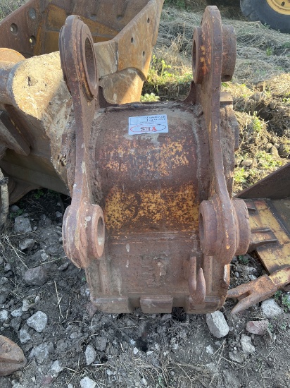 Shear attachment for excavator