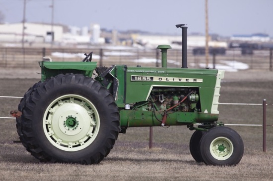 Oliver 1855 Diesel (SN 228-841-685) 3-speed Hydraul, Dual Hydraulics, 3-point, Dual PTO's, 4197 hour