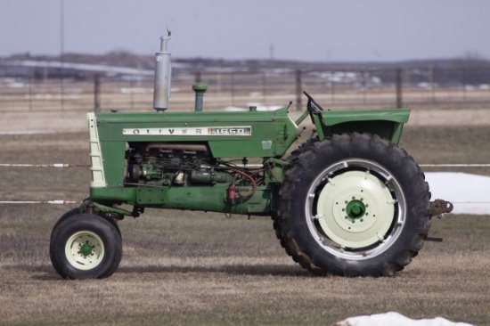 Oliver 1650 Diesel (SN 150-263-452) 2-speed Hydra, 2-hydraulics, 3-point, PTO, Showing 2473 hours