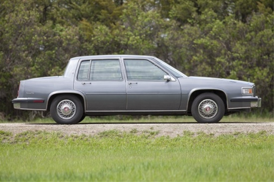 1985 Cadillac Sedan
