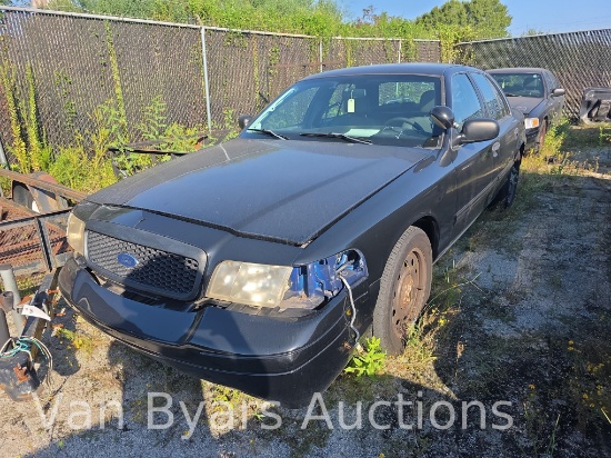 2009 Ford Crown Victoria Passenger Car, VIN # 2FAHP71V69X110265