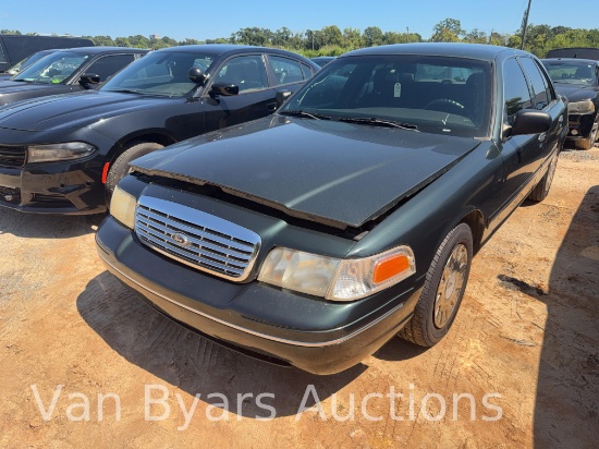 2003 Ford Crown Victoria Passenger Car, VIN # 2FAFP73W63X178599
