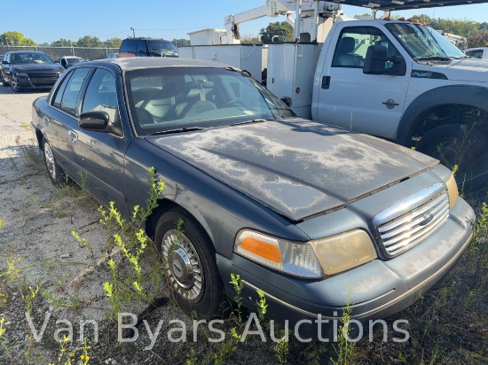1998 Ford Crown Victoria Passenger Car, VIN # 2FAFP71W6WX148509