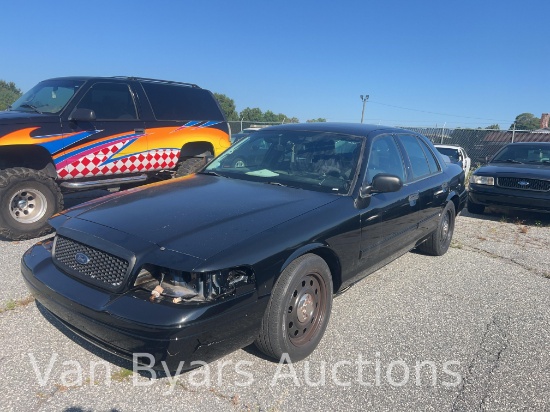 2010 Ford Crown Victoria Passenger Car, VIN # 2FABP7BV8AX103391