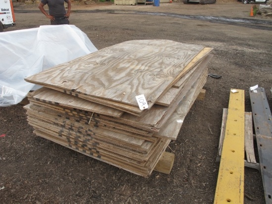 Lot of 4 x 8 Sheets Plywood