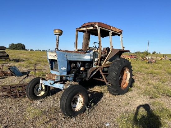 Ford 7000 Tractor