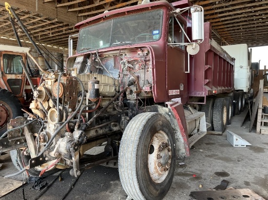 1990 Freightliner Dump Truck
