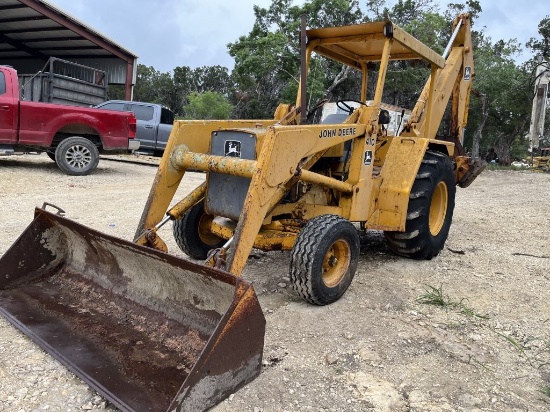 Deere 410 Loader Backhoe