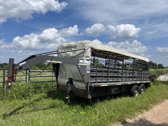 2004 Gooseneck 20' x 6' Cattle Trailer