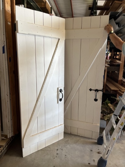 Barn Doors 2'6" x 6'8"