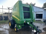 John Deere 469 Premium Round Baler