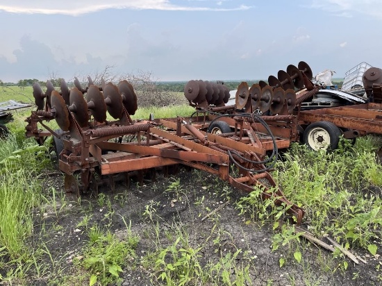 International 480 20ft Pull Type Disc