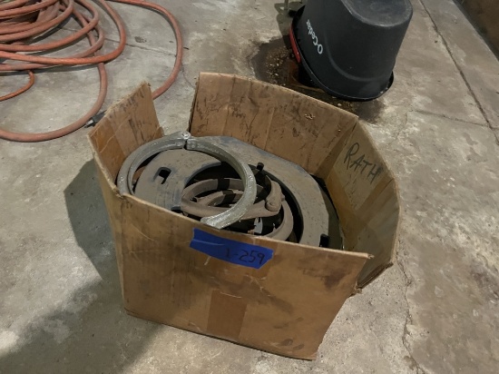 Qty of Pipe Clamps