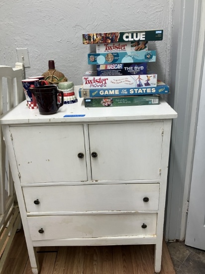 Headboard, Footboard, Dresser and Contents