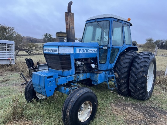 Ford TW-20 C/A Tractor