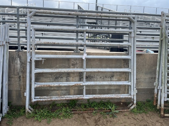 7 ft x 5 ft Bow Gate