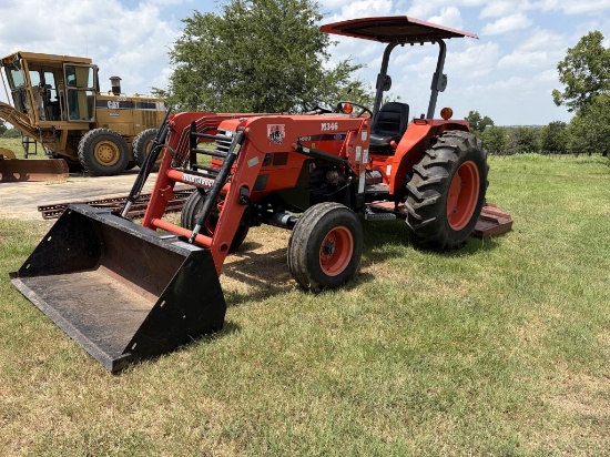 Kubota M4800 SU Tractor w/ LDR & Shredder