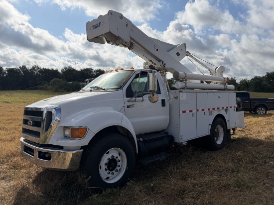 2011 Ford F750 Diesel Bucket Truck