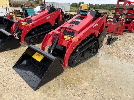 Future FT-V1000 Mini Skid Steer