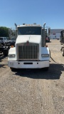 Roll Off Truck