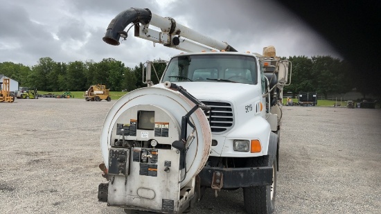 2007 Sterling L7500 Vacuum Tanker Truck