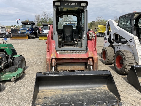 Takeuchi Tl8 Skid Steer
