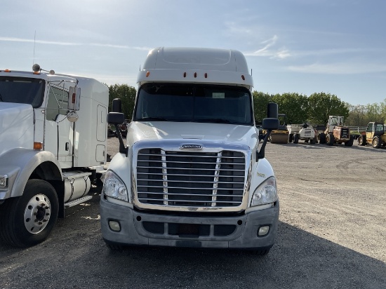 2011 Freightliner Cascadia 125 Sleeper